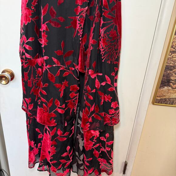 Hutch Red Black Velvet Floral Wrap Maxi Dress Womens XL Boho Maximalist Formal - Picture 11 of 15